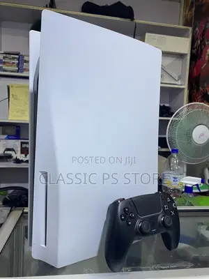 Playstation 5 {Fat Cd Edtion } የታሸገ