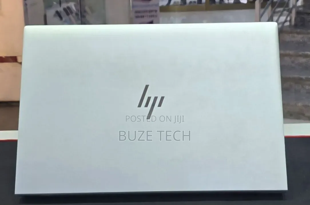 New Laptop HP EliteBook 840 G8 16GB Intel Core i5 SSD 512GB