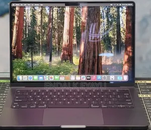 New Laptop Apple MacBook Pro 2024 M4 16GB Apple M4 Pro SSD 512GB