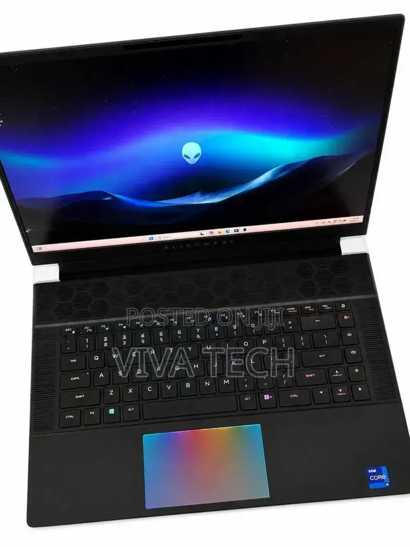 New Laptop Alienware X16 r1 16GB Intel Core i9 SSD 1T