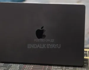 New Laptop Apple MacBook Pro 2024 M4 16GB Apple M4 Pro SSD 512GB