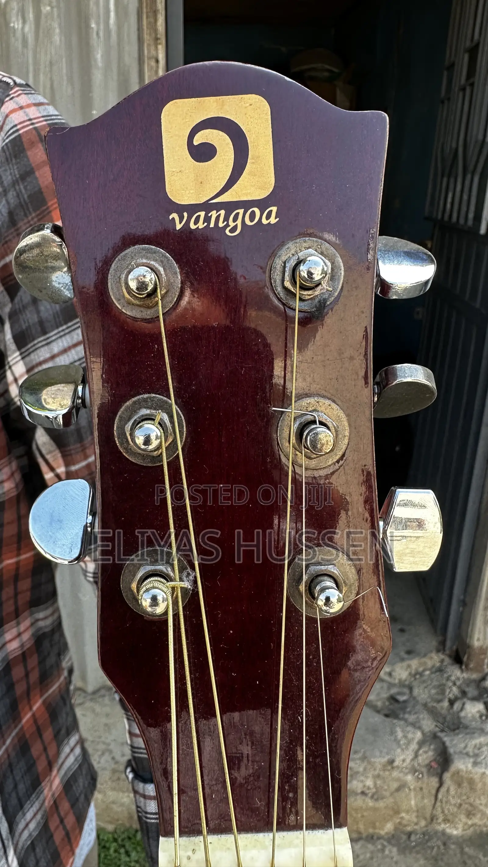 Vangoa Semi Acoistic Guitar
