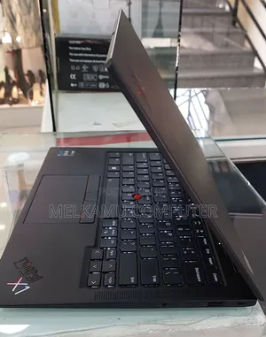 New Laptop Lenovo ThinkPad X1 Carbon 16GB Intel Core i5 SSD 512GB
