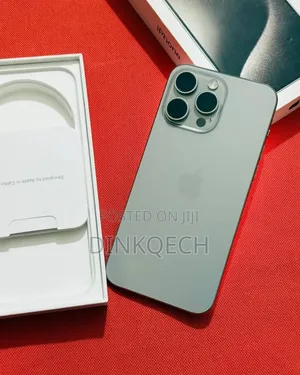Apple iPhone 15 Pro Max 256 GB