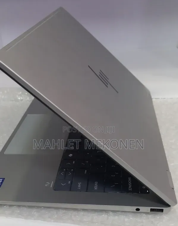 New Laptop HP OmniBook Ultra Flip 14" 16GB Intel Core Ultra 7 SSD 1T