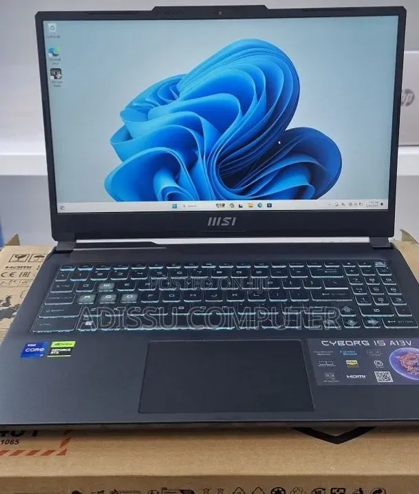 New Laptop MSI Cyborg 15 16GB Intel Core i7 SSD 1T