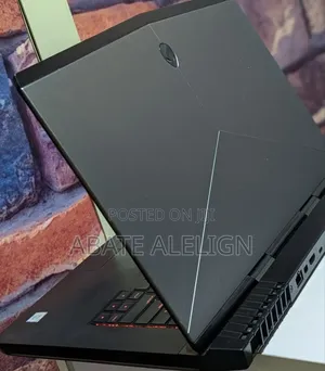 New Laptop Alienware 15 16GB Intel Core i7 SSD 512GB