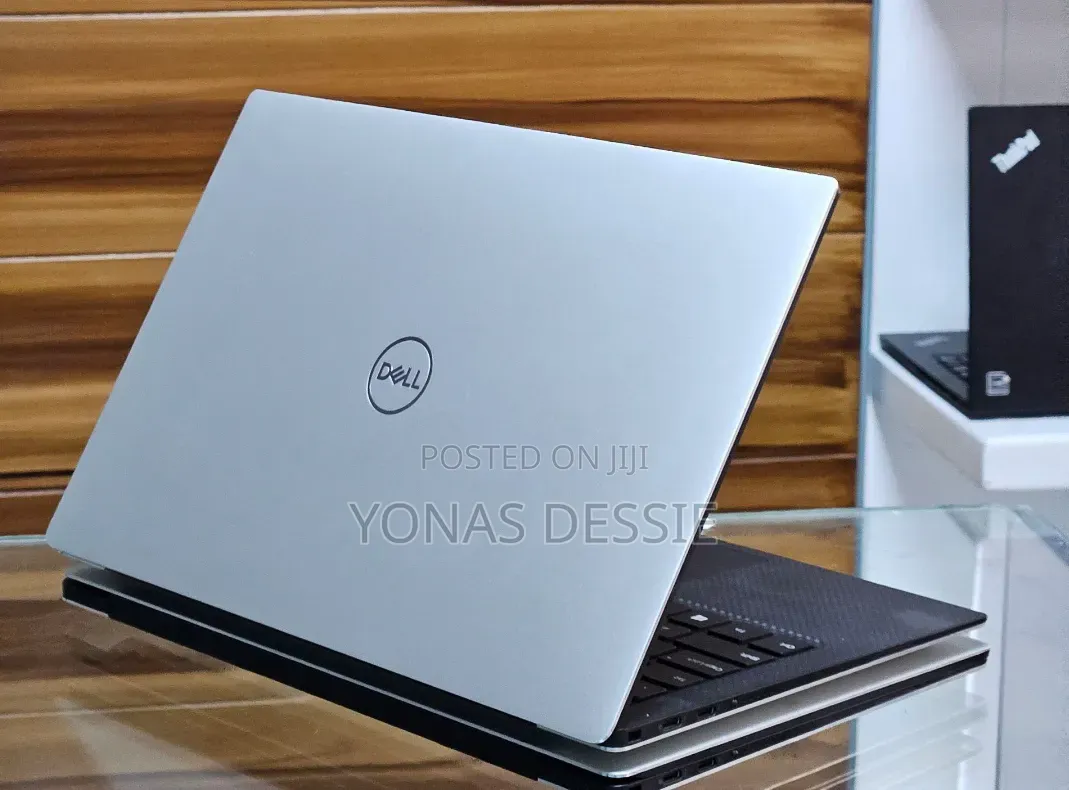 New Laptop Dell XPS 13 16GB Intel Core i7 SSD 512GB