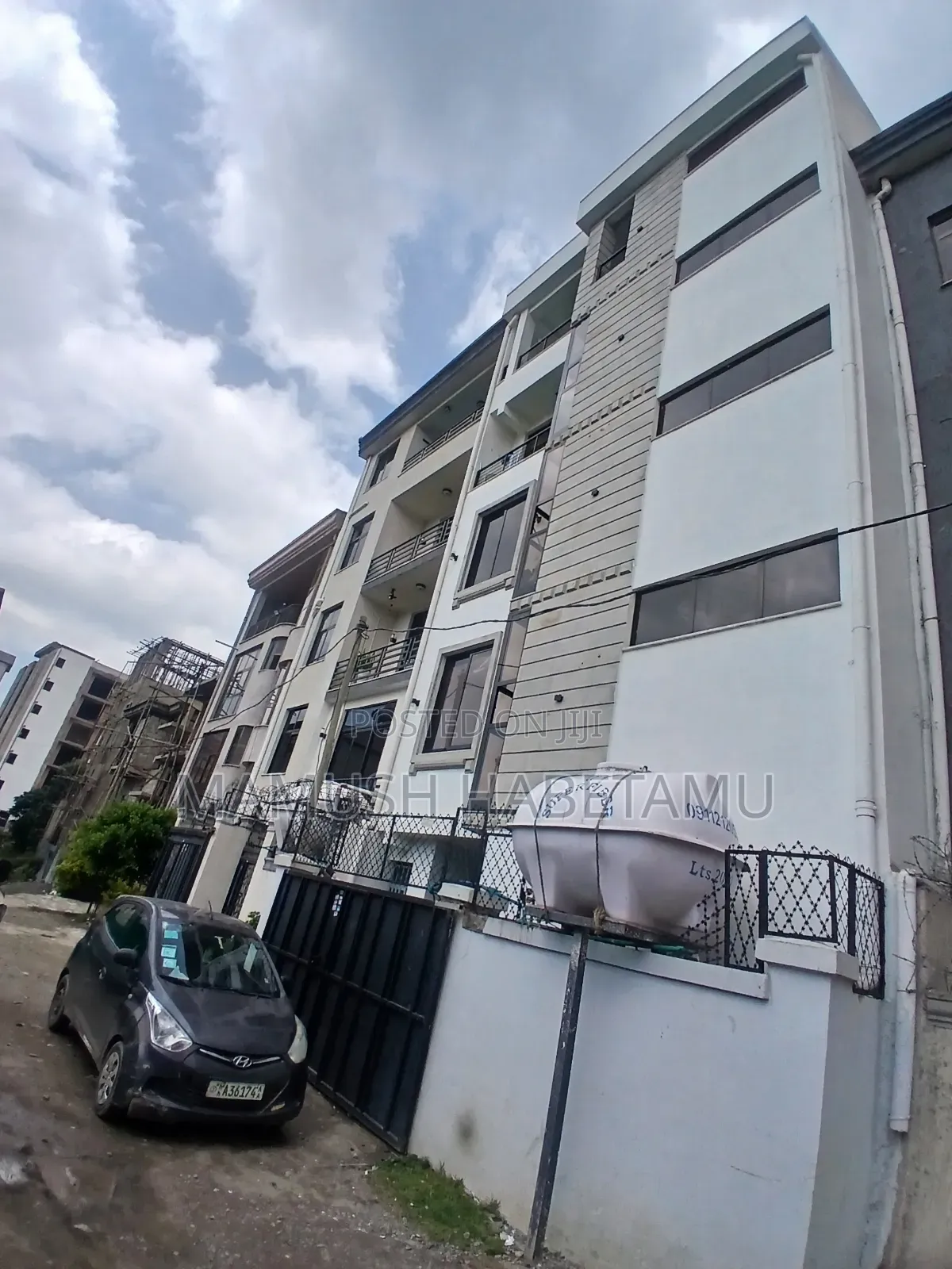 Furnished 12bdrm House in 72ማህበር G+4, Nifas Silk-Lafto for sale