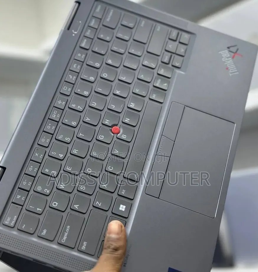 New Laptop Lenovo ThinkPad X1 Yoga 32GB Intel Core i7 SSD 1T