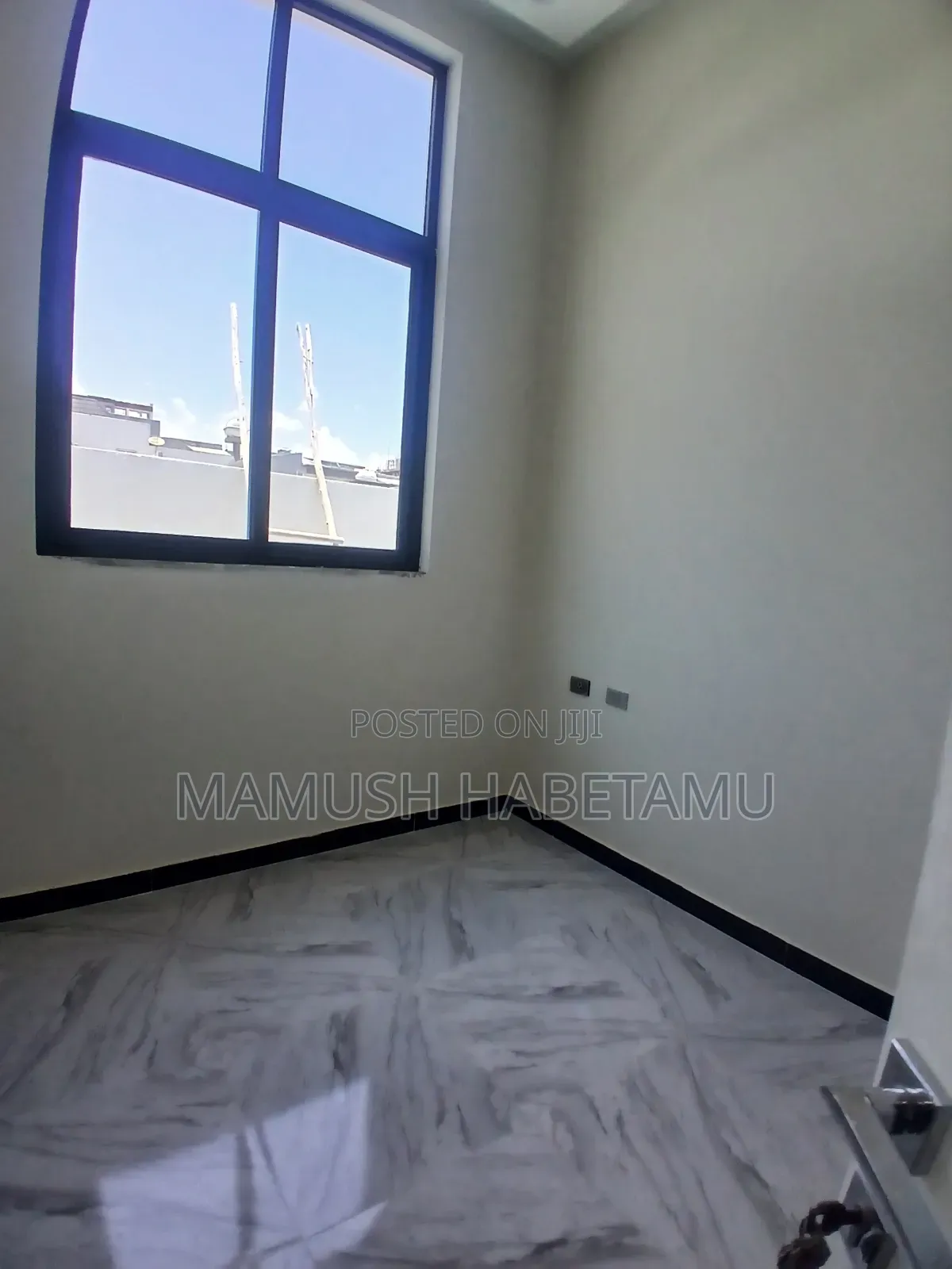 Furnished 6bdrm Villa in ቪላ, Nifas Silk-Lafto for sale