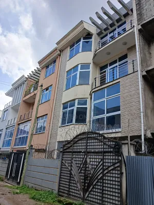 Furnished 5bdrm House in 72ማህበር, Nifas Silk-Lafto for sale