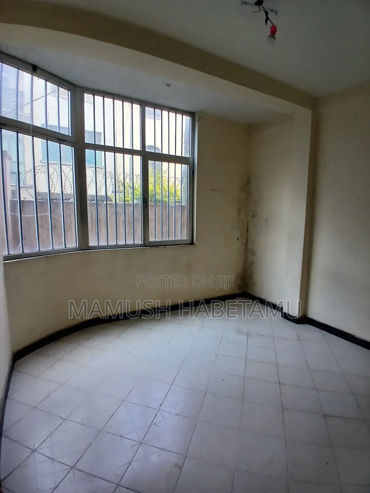 Furnished 5bdrm House in 72ማህበር, Nifas Silk-Lafto for sale