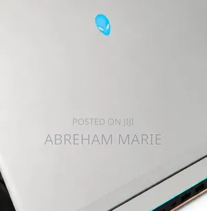 New Laptop Alienware X16 r1 32GB Intel Core i9 SSD 1T