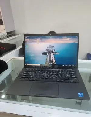 New Laptop Dell Latitude 7420 32GB Intel Core i7 SSD 512GB