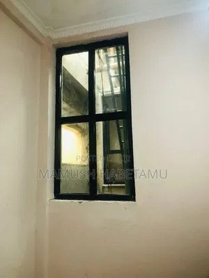 Furnished 8bdrm House in 72ማህበር G+3, Nifas Silk-Lafto for sale