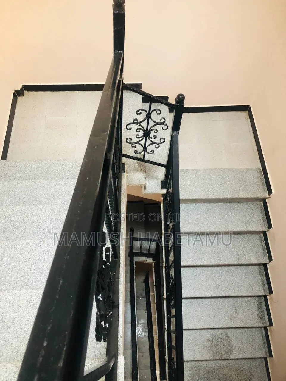 Furnished 8bdrm House in 72ማህበር G+3, Nifas Silk-Lafto for sale