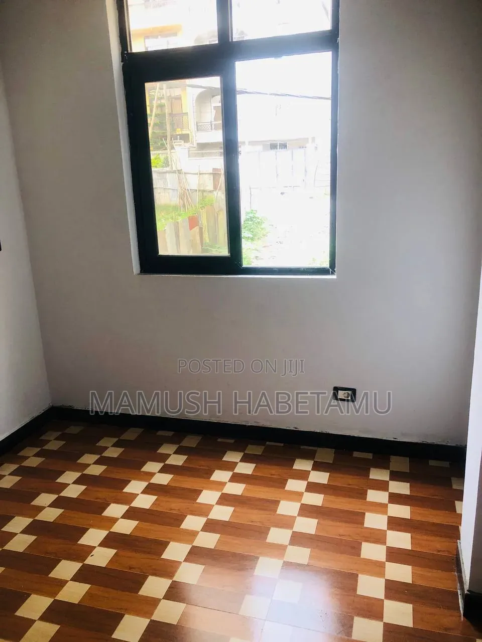 Furnished 8bdrm House in 72ማህበር G+3, Nifas Silk-Lafto for sale