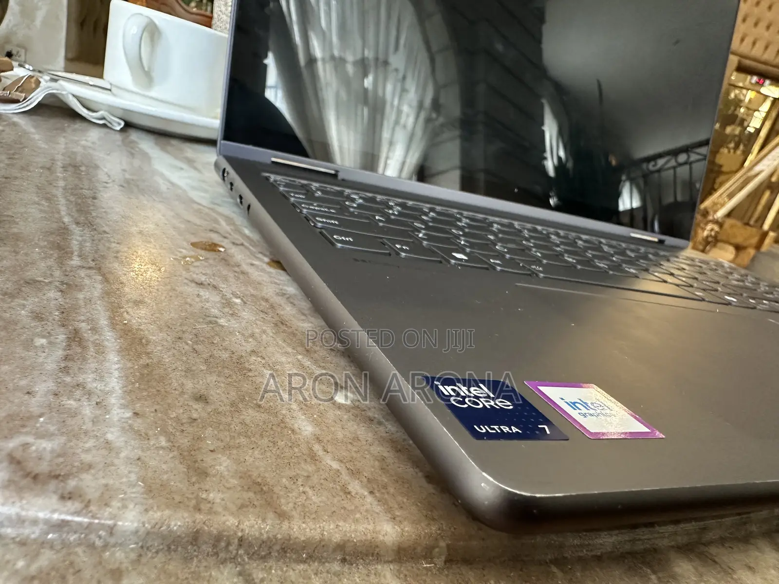 New Laptop Lenovo Yoga 7i 16GB Intel Core Ultra 7 SSD 1T