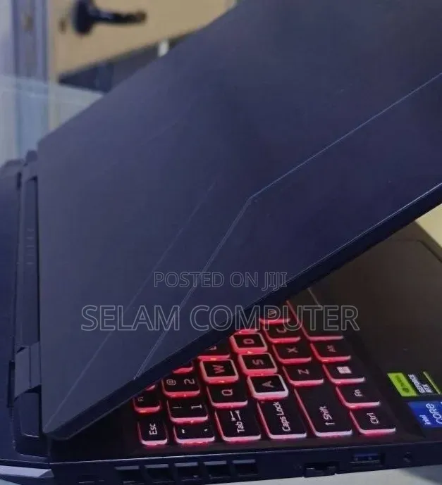 New Laptop Acer Aspire 5 16GB Intel Core i7 SSD 512GB