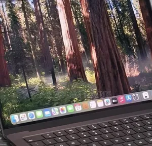 New Laptop Apple MacBook Pro 2024 M4 16GB Apple M4 Pro SSD 512GB
