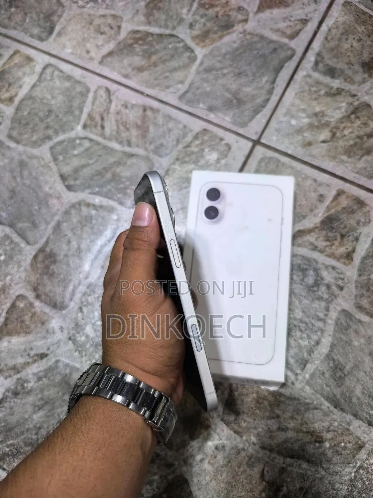 New Apple iPhone 16 Plus 128 GB White