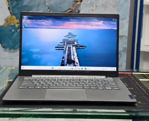 New Laptop Lenovo ThinkPad X1 Yoga 8GB Intel Core i5 SSD 512GB