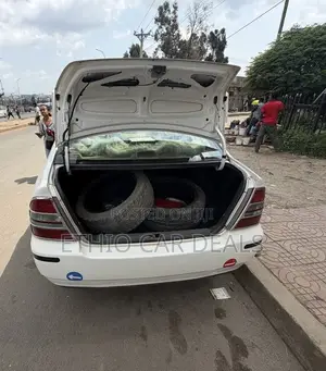 Toyota Corolla 2005 White
