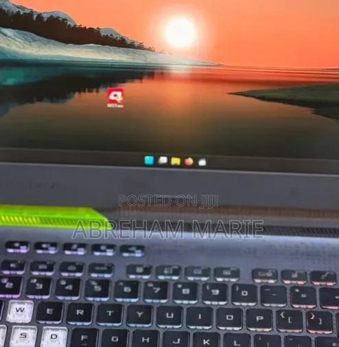 New Laptop Asus ROG Strix G15 16GB AMD Ryzen 9 SSD 512GB