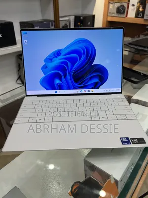 New Laptop Dell 16GB Intel Core Ultra 7 SSD 512GB