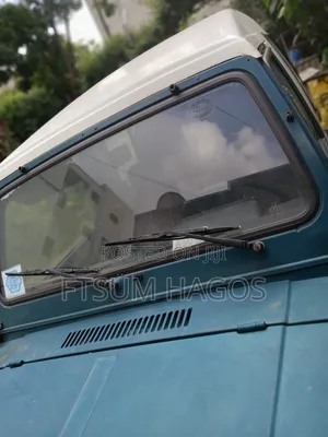 Suzuki Swift 2020 Green