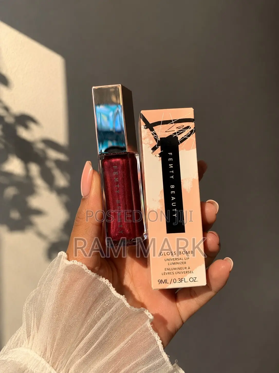 Fenty Beauty Gloss Bomb