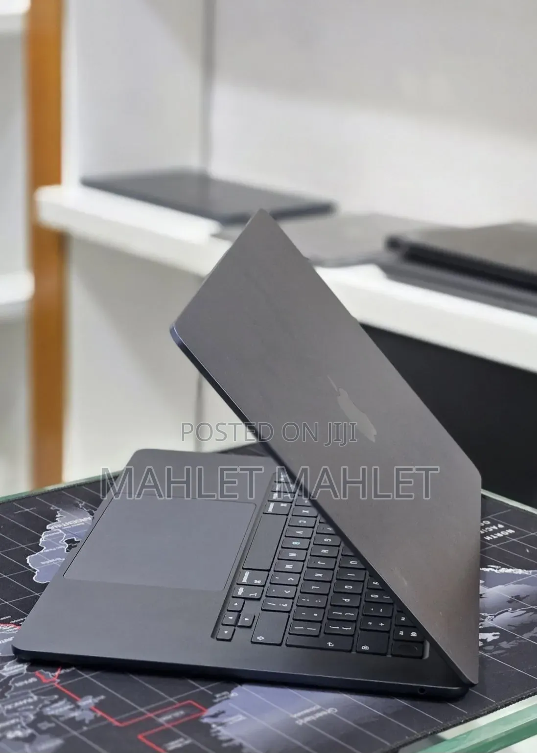 New Laptop Apple MacBook Air 2025 M4 16GB Apple M4 SSD 256GB