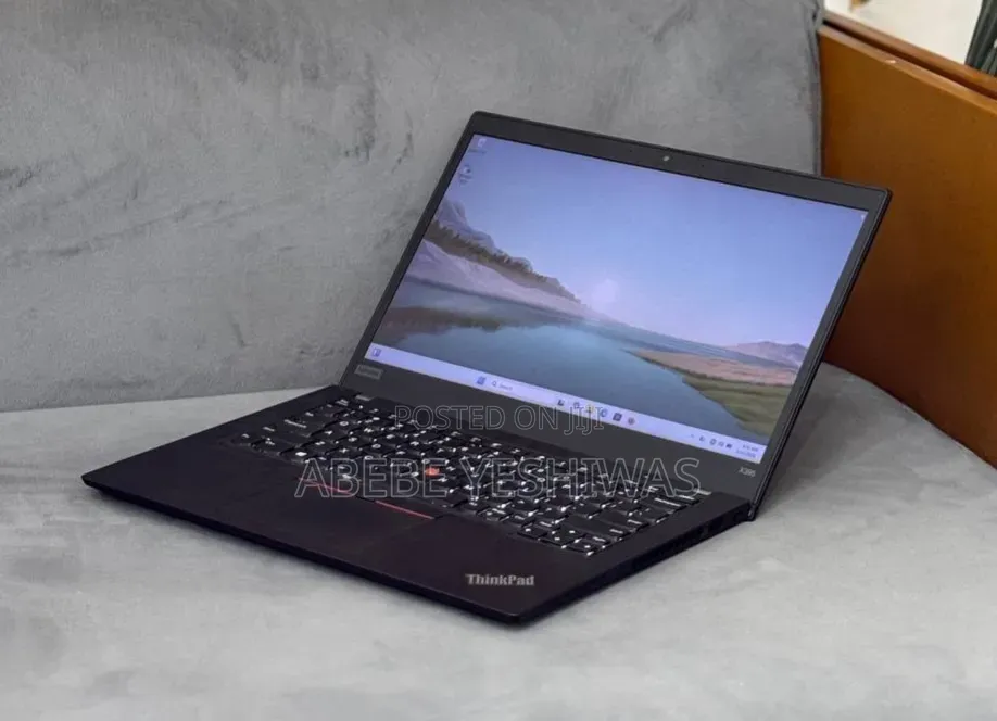 New Laptop Lenovo ThinkPad T470s 8GB Intel Core i5 SSD 256GB