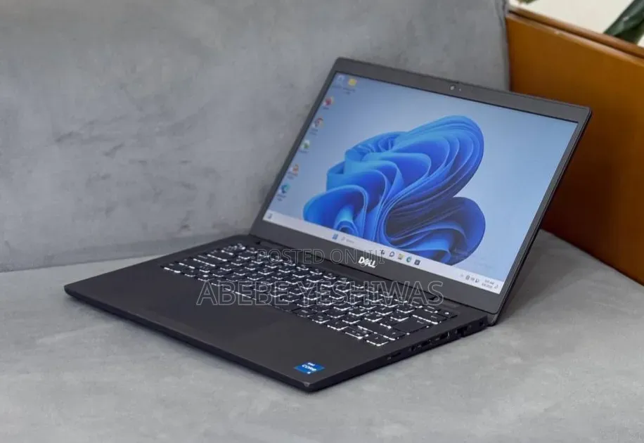 New Laptop Dell Latitude 7420 12GB Intel Core i7 HDD 1T