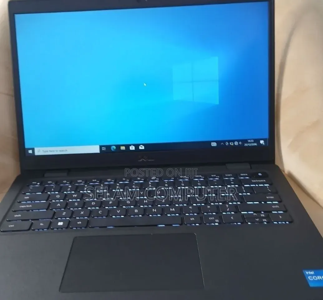 New Laptop Dell Inspiron 15 8GB Intel Core i5 SSD 512GB