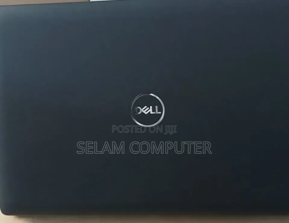 New Laptop Dell Inspiron 15 8GB Intel Core i5 SSD 512GB