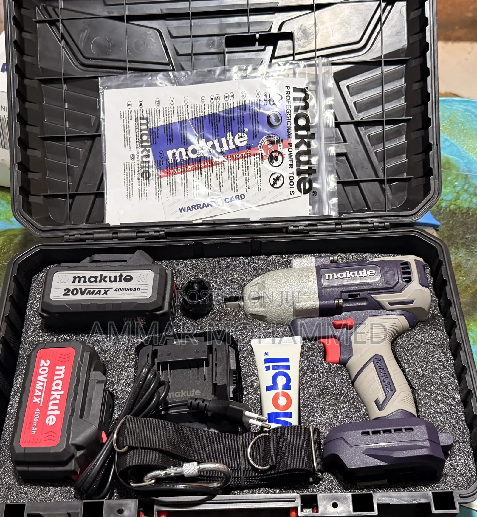 Cordless Impact Wrench 800n.m.