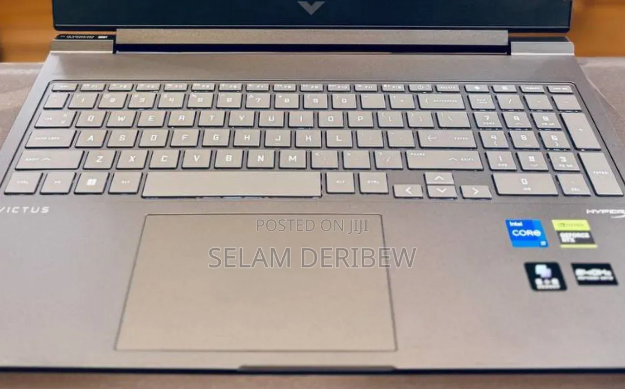 New Laptop HP Victus 16 16GB Intel Core i7 SSD 1T