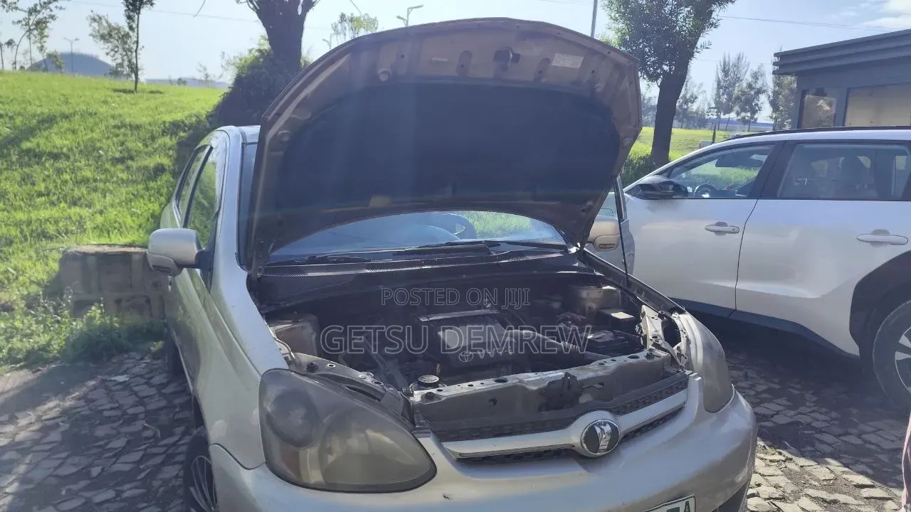 Toyota Aristo 2004 Beige