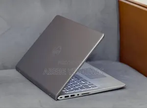New Laptop HP Pavilion 10 8GB Intel Core i5 SSD 256GB