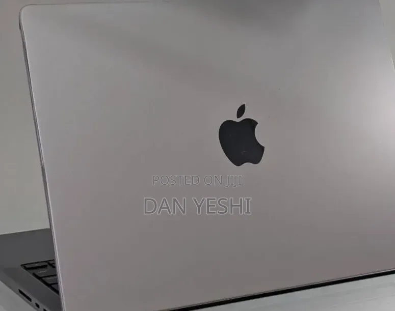 New Laptop Apple MacBook Pro 16GB Apple M1 Pro SSD 512GB