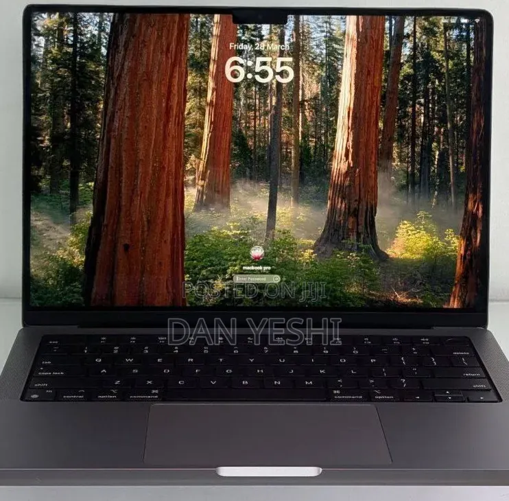 New Laptop Apple MacBook Pro 16GB Apple M1 Pro SSD 512GB