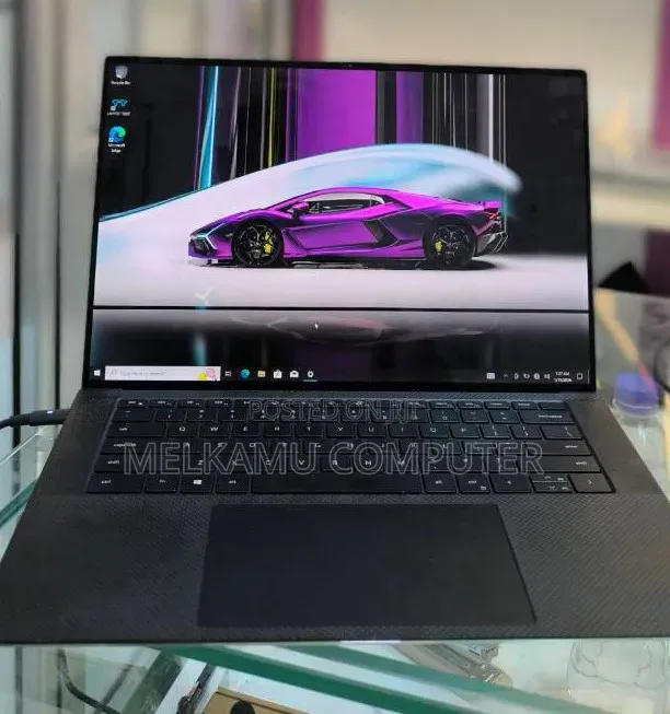 New Laptop Dell XPS 17 9710 16GB Intel Core i7 SSD 512GB