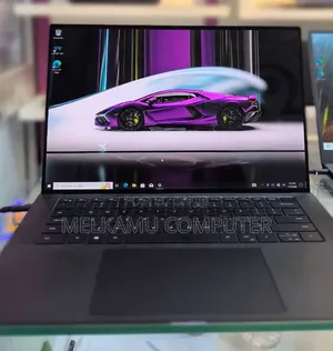 New Laptop Dell XPS 17 9710 16GB Intel Core i7 SSD 512GB
