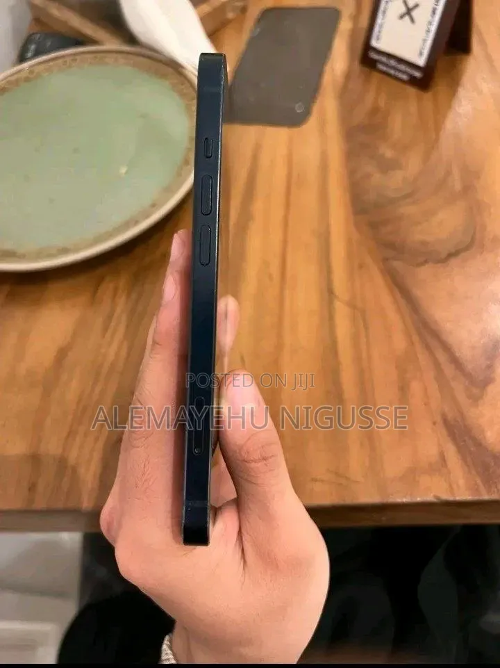 Apple iPhone 13 128 GB Black