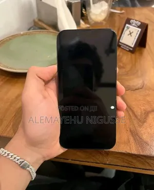 Apple iPhone 13 128 GB Black