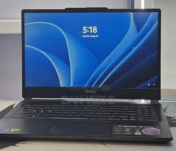 New Laptop MSI Cyborg 15 16GB Intel Core i7 SSD 1T