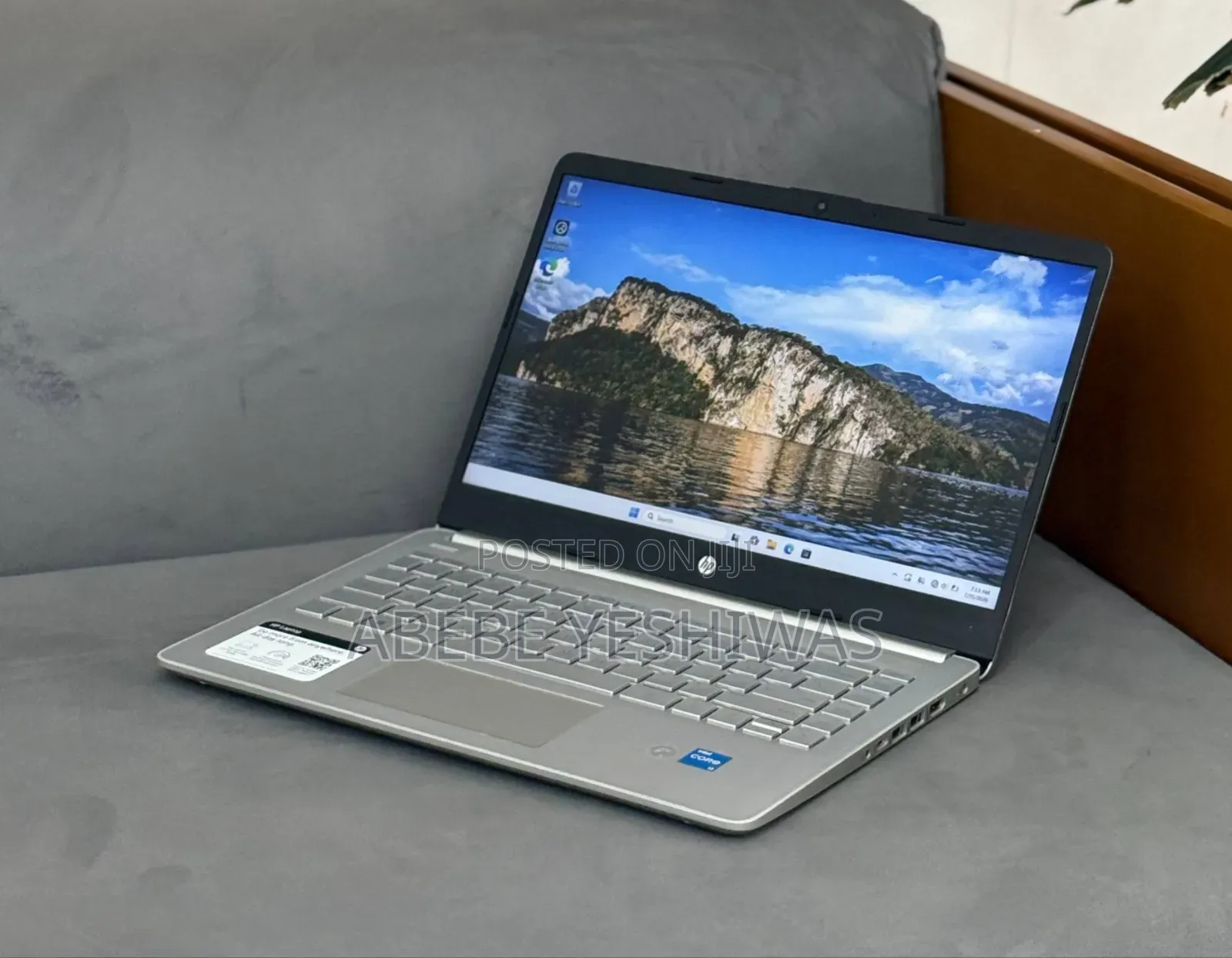 New Laptop HP Stream Notebook 8GB Intel Core i3 SSD 256GB