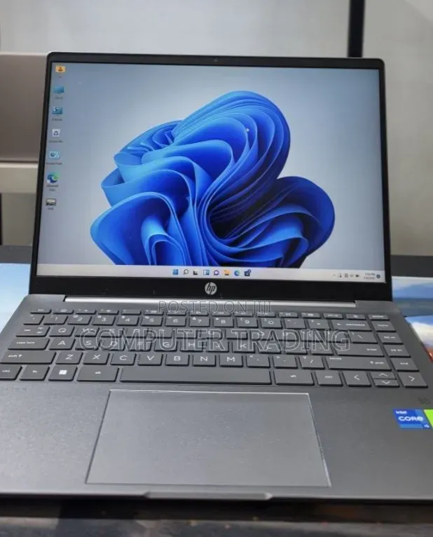 New Laptop HP Pavilion x360 16GB Intel Core i5 SSD 512GB